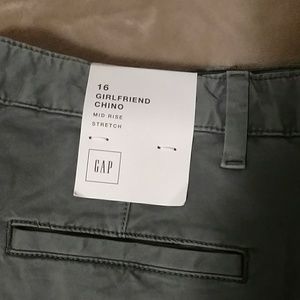 Gap girlfriend chino pant
